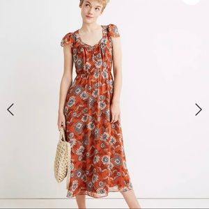 NWT Madewell Sheer-Sleeve Button-Front Midi Dress in Gathered Blooms